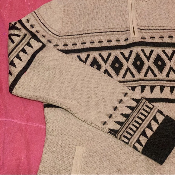 CYNTHIA ROWLEY TRIBAL FLEECE - Picture 3 of 5